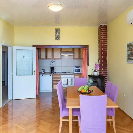 Holiday Home Nada Feriehus *
