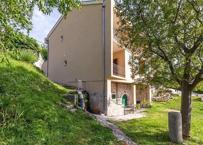 Holiday Home Nada Ferienhaus